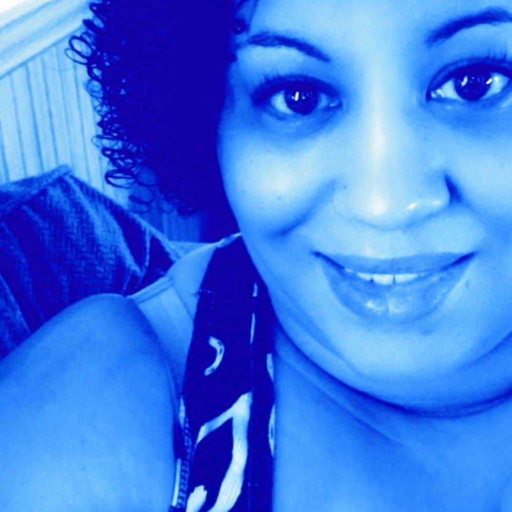 Meet your Posher, Cortney